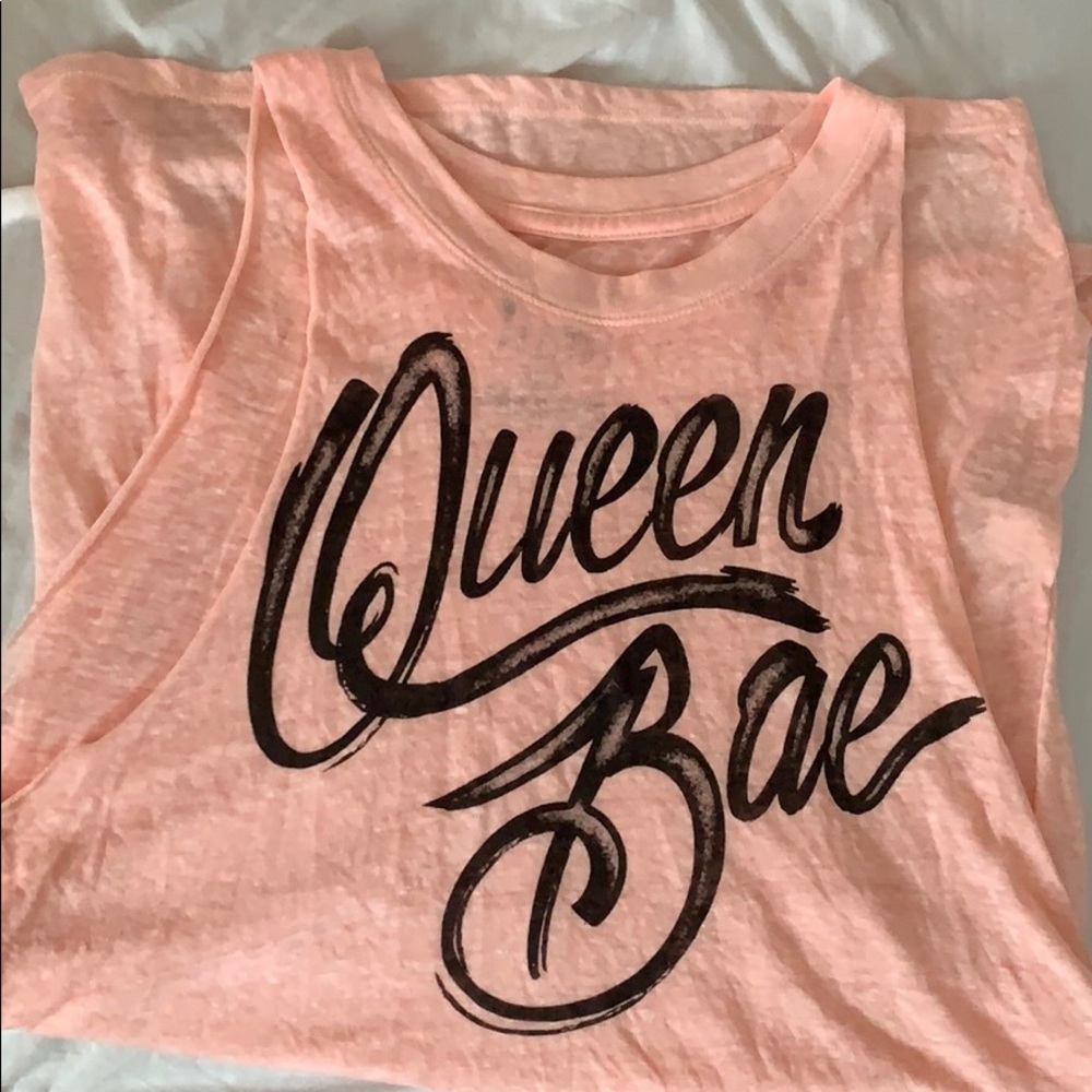 Queen Bee Oversized Tank top